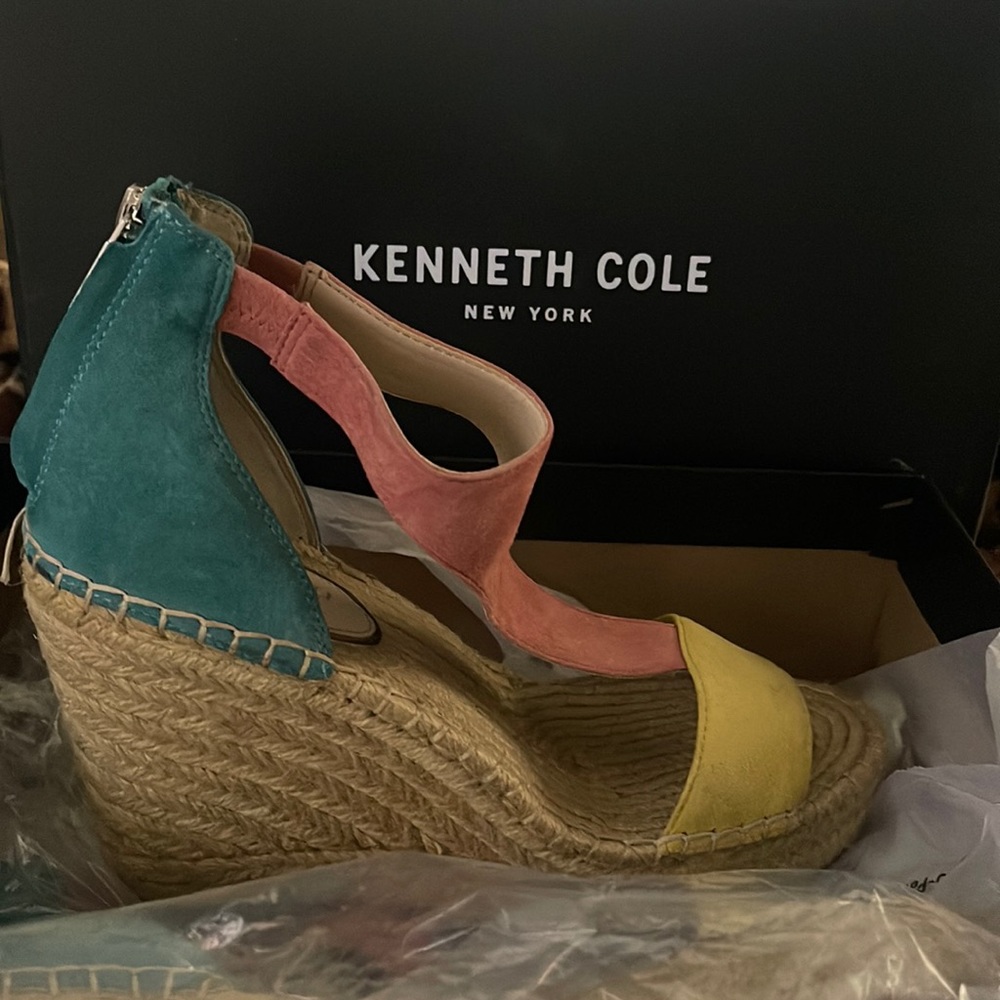 Kenneth Cole wedges